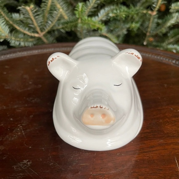 ISO Pig Butter dish - Picture 1 of 2